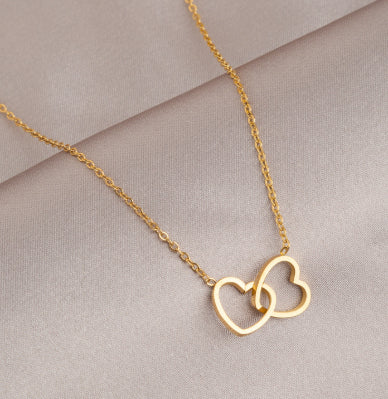 Coffret Cadeau Rose Éternelle – Ourson Tournant, Collier & Bijoux